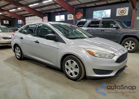 2016 Ford Focus S from USA, damaged, VIN 1FADP3E20GL345570